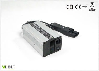 o carregador de bateria de 48V 5A para a motocicleta/"trotinette" bondes 110 a 230Vac entrou 2 anos de garantia