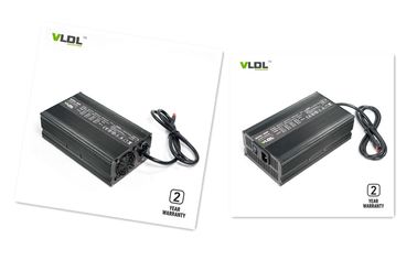 Carregamento inteligente automático do carregador de bateria 58.4V do lítio 8A para LiFePO4 o peso leve da bateria 2.5KG
