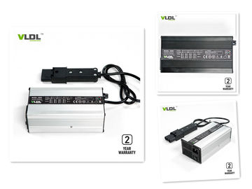 CV esperto de alumínio do carregador de bateria 12V de SLA do caso 1.5KG 14.7V 15A centímetro cúbico e carregamento de flutuação
